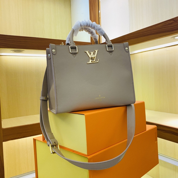 ルイヴィトンバッグ側面デザイン